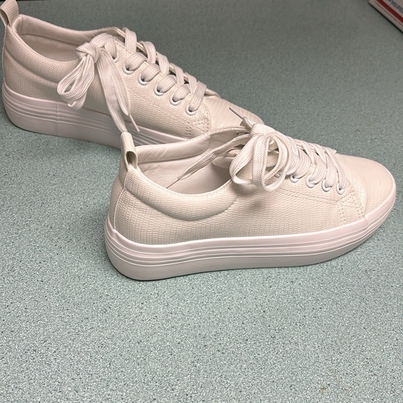 JABASIC Women Lace Up Platform Sneakers - Picture 9 of 11